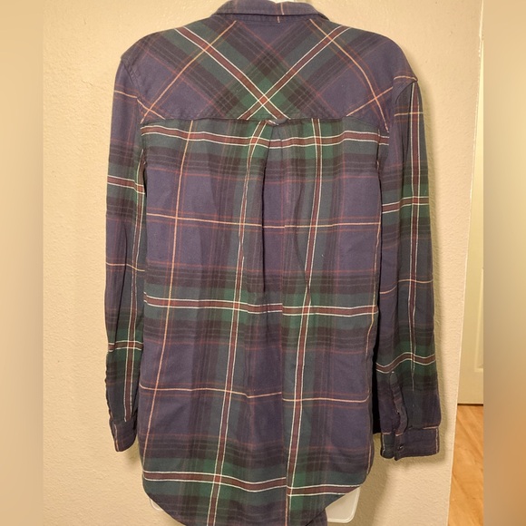 BDG Plaid Flannel Shirt with Long Sleeves - Picture 2 of 7